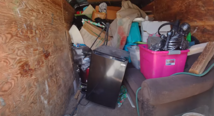 Vaciado de locales en Santa María de Oló