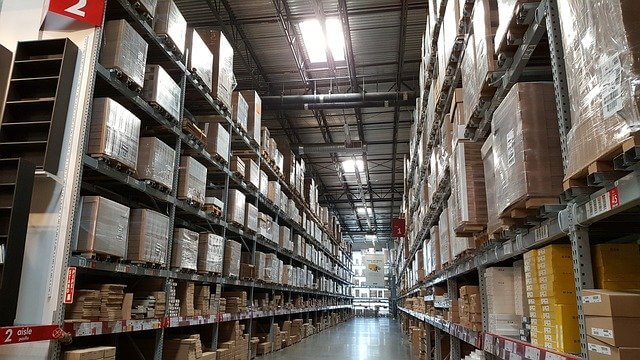 Vaciado de naves industriales Bayona